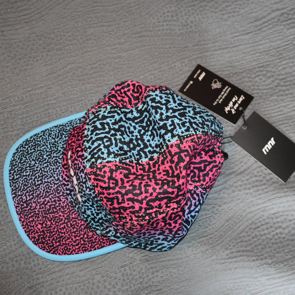 Hat - Picture 2 of 11